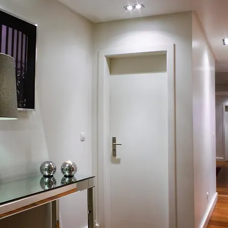 Insuites Chiado Bedrooms 게스트하우스